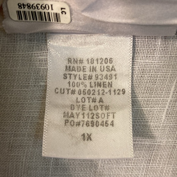 White linen button front tunic 1x Soft Surroundings - Picture 2 of 5